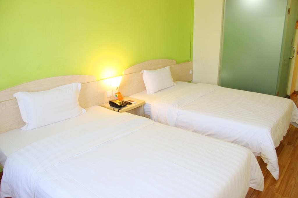 7Days Inn Beijing Liujiayao Station Экстерьер фото