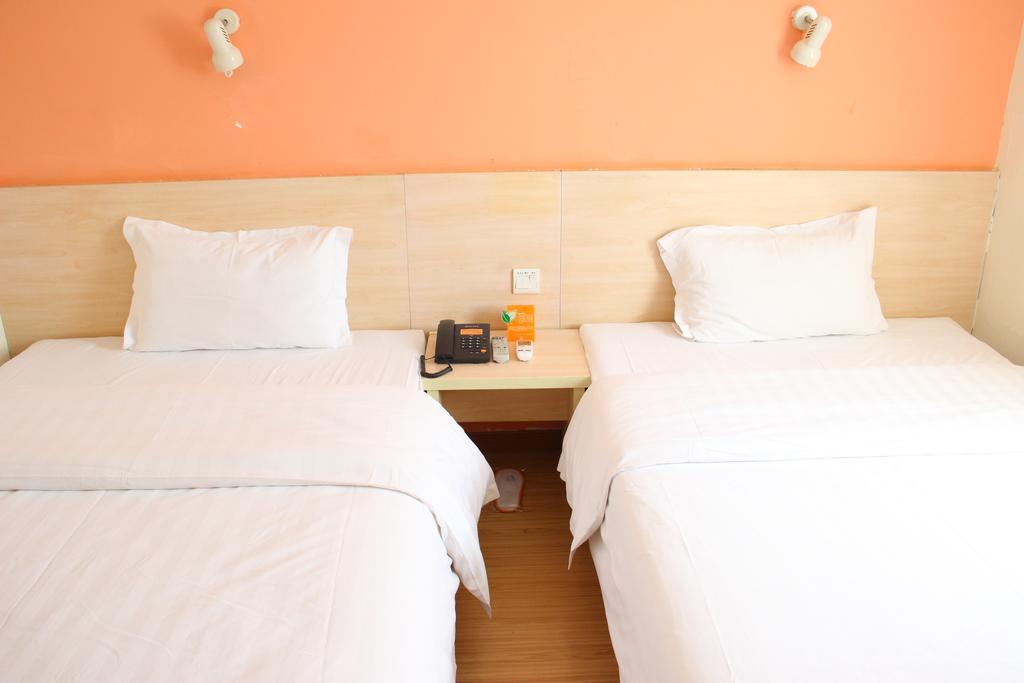 7Days Inn Beijing Liujiayao Station Экстерьер фото