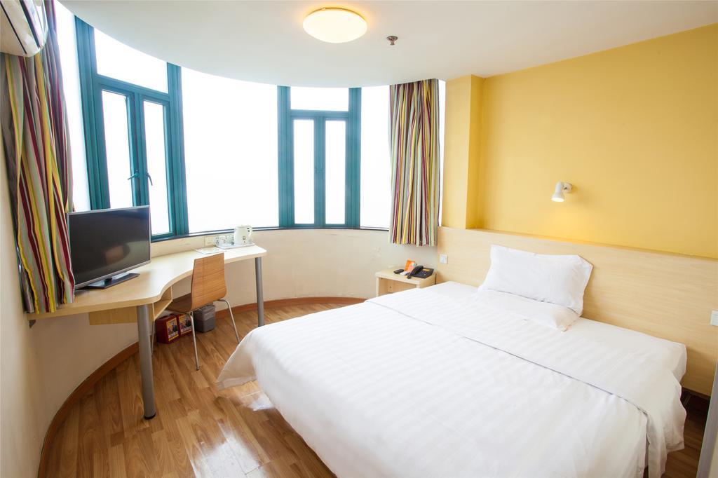 7Days Inn Beijing Liujiayao Station Экстерьер фото