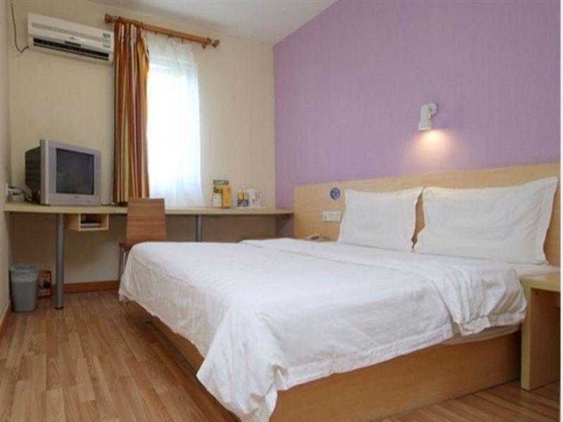 7Days Inn Beijing Liujiayao Station Экстерьер фото